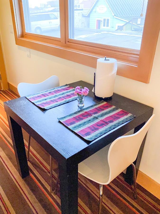 Hotel Minturn Екстер'єр фото